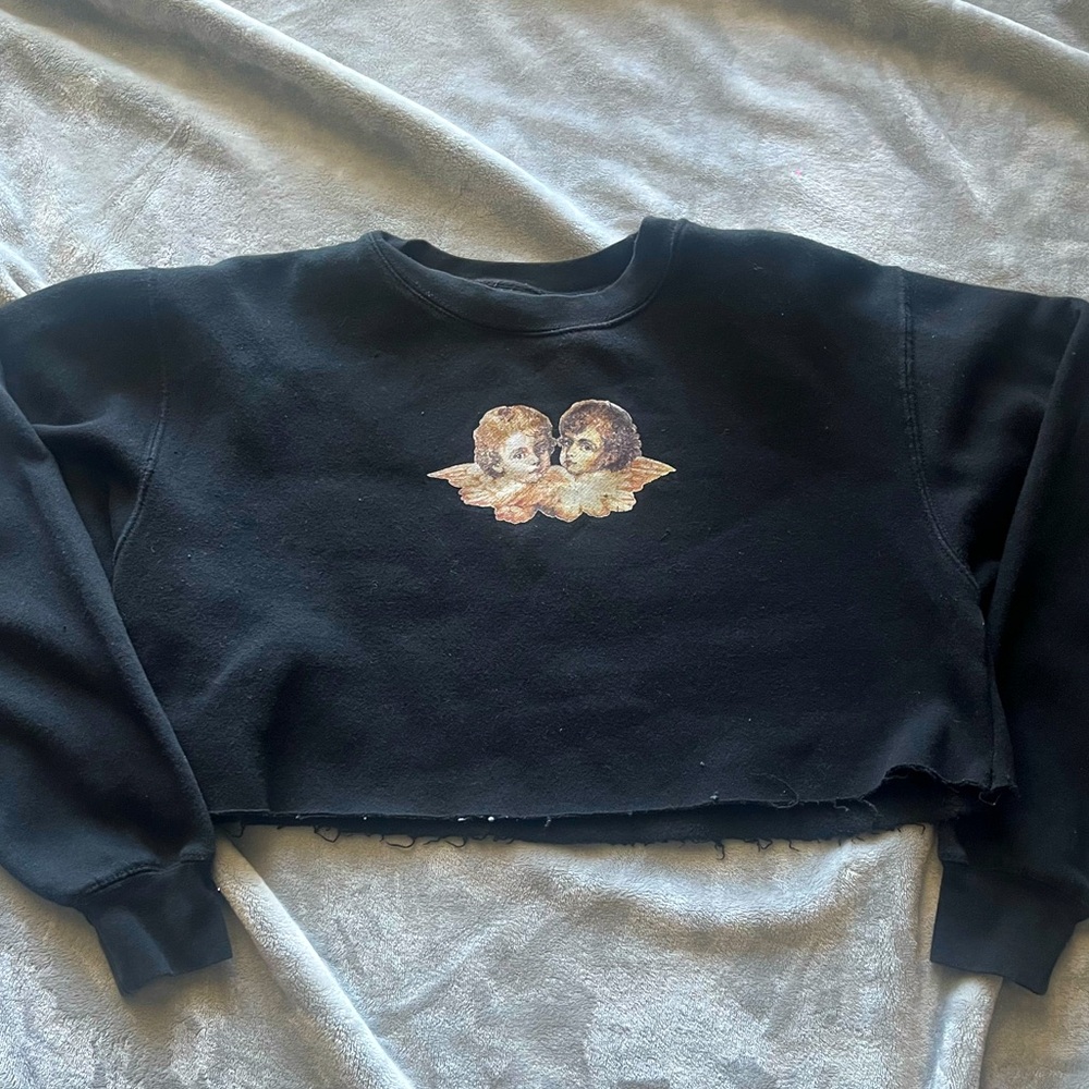FULL TILT angel print black cropped sweater